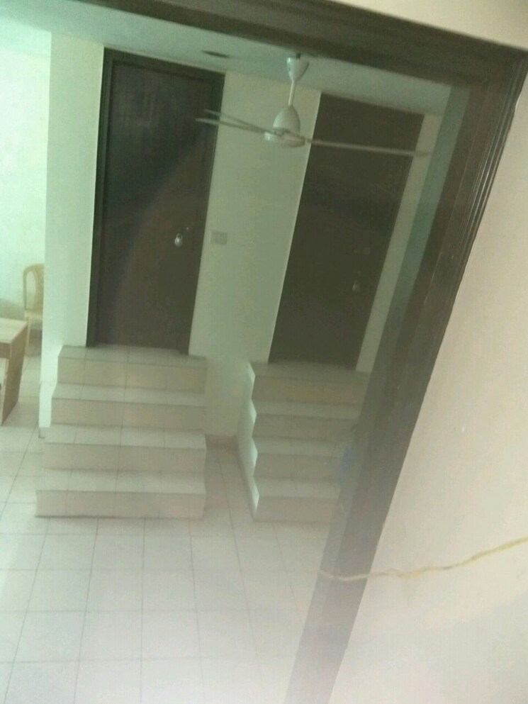 undefined, sushant lok i 4 Bedroom 300 Sq.Yd. Independent House In Sushant Lok I Gurgaon 9448400