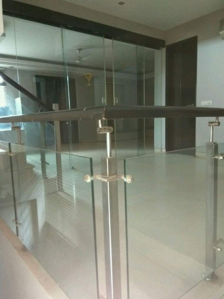 undefined, sushant lok i 4 Bedroom 300 Sq.Yd. Independent House In Sushant Lok I Gurgaon 9448400