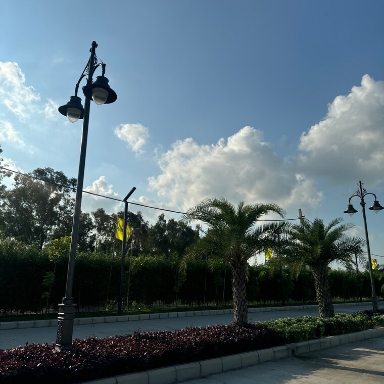 Garden, tdi city  152 Sq.Yd. Plot In Tdi City Panipat 9448455