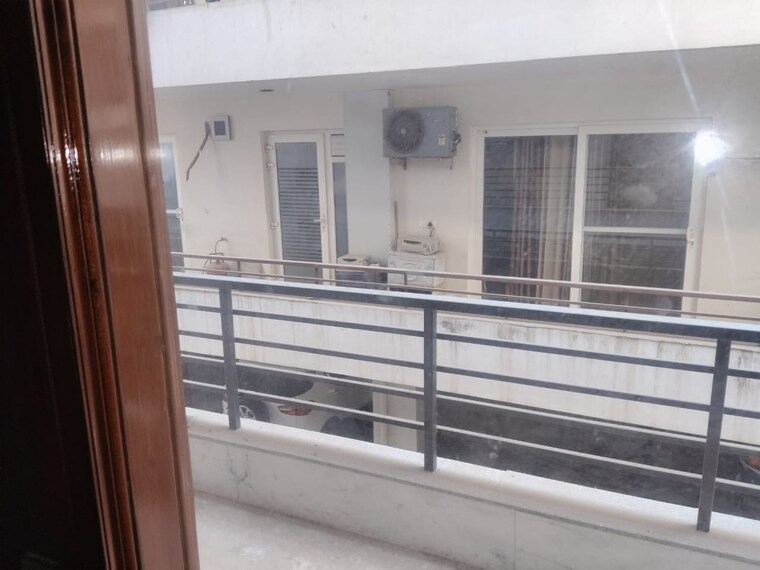 Balcony, sector 46 4 Bedroom 400 Sq.Yd. Independent House In Sector 46 Gurgaon 9448431