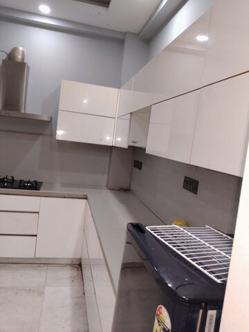 Kitchen in 4 BHK Independent House at Sector 46 – for Rent