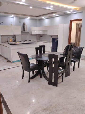 Gym in 4 BHK Independent House at Sector 46 – for Rent