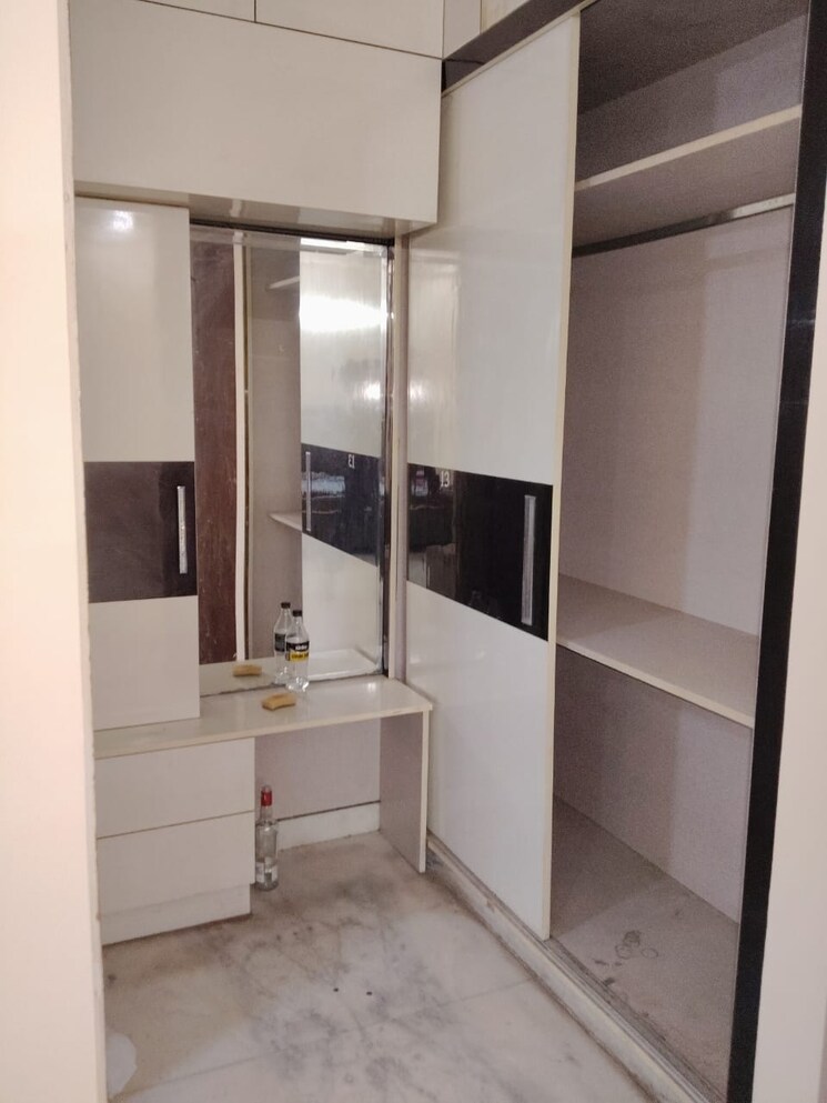 undefined, sector 46 4 Bedroom 400 Sq.Yd. Independent House In Sector 46 Gurgaon 9448431