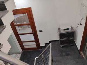 Furnished Amenities in 4 BHK Independent House at Sector 46 – for Rent
