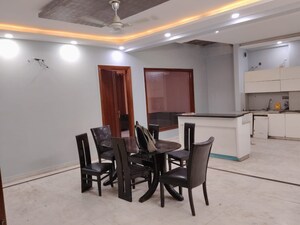 Gym in 4 BHK Independent House at Sector 46 – for Rent