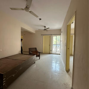 Room in 3.5 BHK Apartment at Sare Home, Sector 92 – for Sale