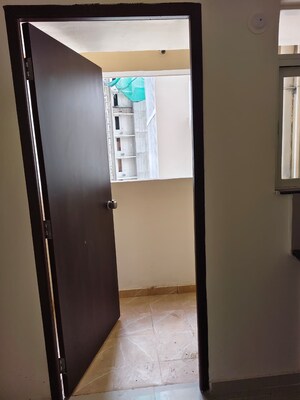 Building Lobby in 1 BHK Apartment at Puraniks Abitante Fiore, Bavdhan – for Rent