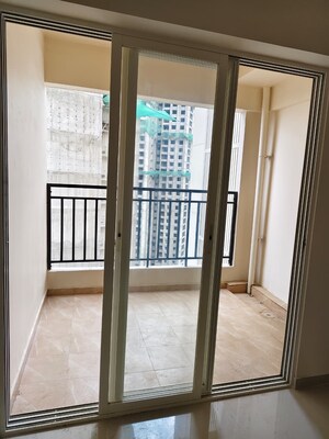 Room in 1 BHK Apartment at Puraniks Abitante Fiore, Bavdhan – for Rent