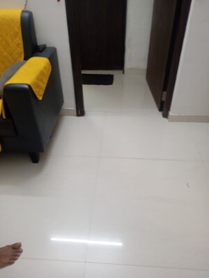 Room in 2 BHK Apartment at Siv Akhand Anand, Andheri East – for Sale
