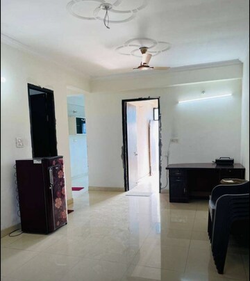 Room in 3 BHK Apartment at Daliganj – for Sale