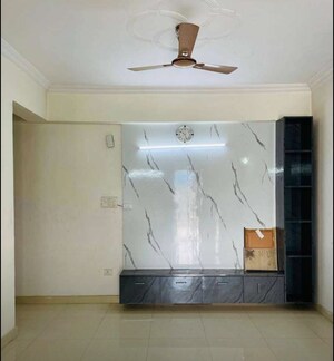 Room in 3 BHK Apartment at Daliganj – for Sale