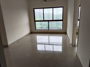 2 BHK Apartment For Rent in Kalpataru Immensa B, Kolshet Road