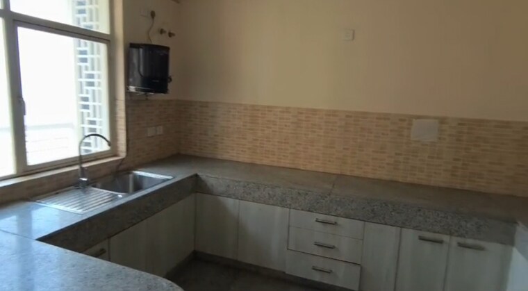 Kitchen, raheja-vedaanta 2 Bedroom 1432 Sq.Ft. Apartment In Sector 108 Gurgaon 9448526
