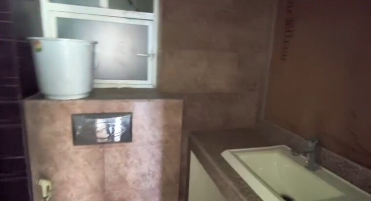 Attached Bathroom, raheja-vedaanta 2 Bedroom 1432 Sq.Ft. Apartment In Sector 108 Gurgaon 9448526