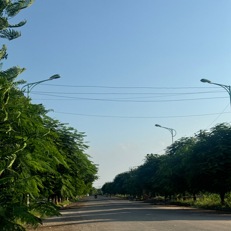 Garden, tdi city  173 Sq.Yd. Plot In Tdi City Panipat 9448553