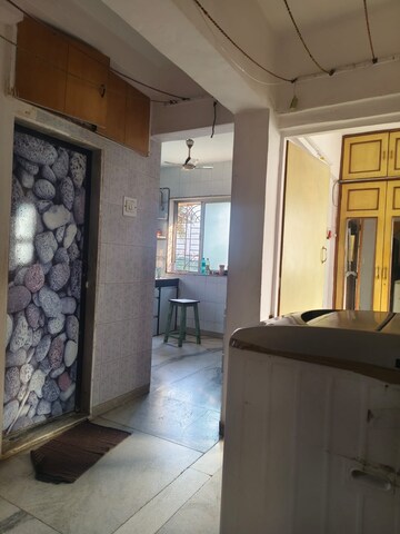 Attached Bathroom in 3 BHK Apartment at Tembhi Naka – for Sale