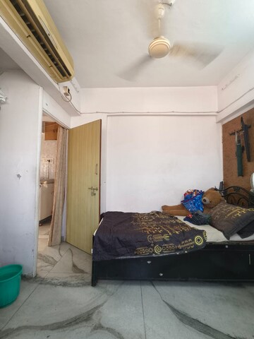 Bedroom in 3 BHK Apartment at Tembhi Naka – for Sale