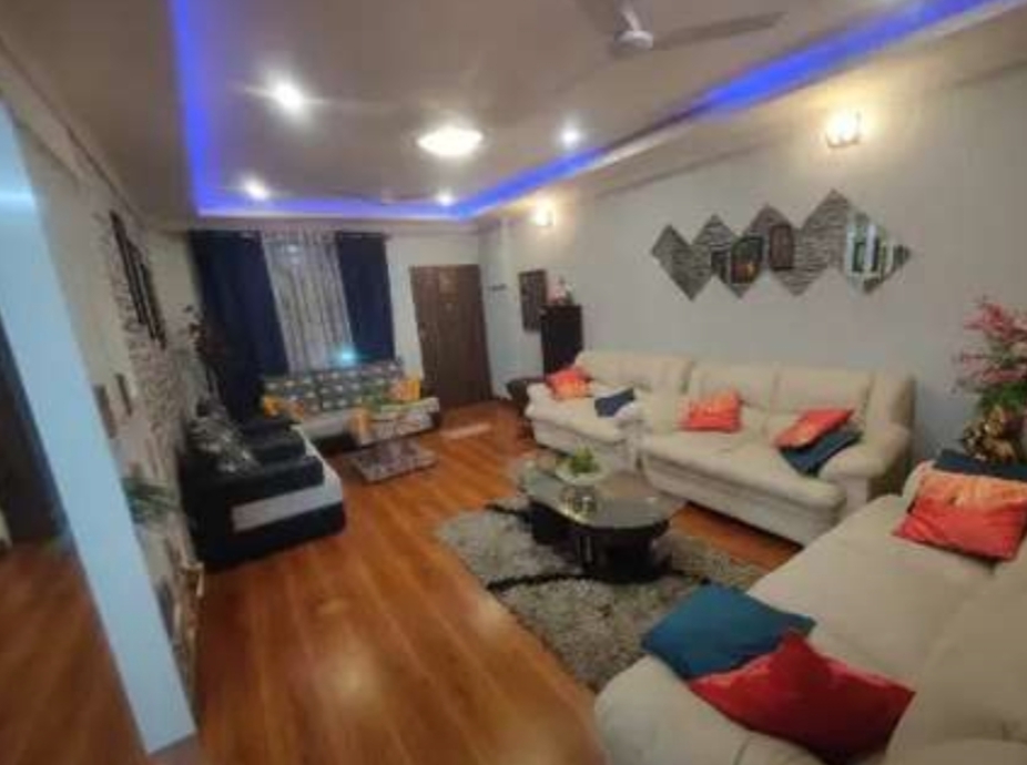 3 BHK + Pooja Room Apartment For Sale in Hazaratganj 
