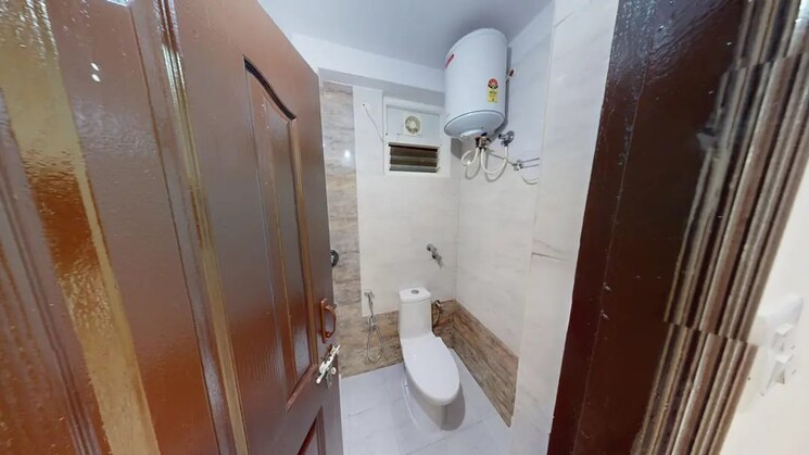 Bathroom, sri-tirumala-sarovar 3 Bedroom 1512 Sq.Ft. Apartment In Hosur Road Bangalore 9448639
