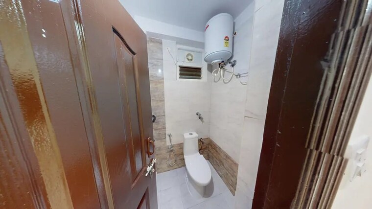 Bathroom, sri-tirumala-sarovar 3 Bedroom 1512 Sq.Ft. Apartment In Hosur Road Bangalore 9448639