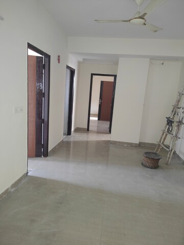 Furnished Amenities in 3 BHK Apartment at Civitech Florencia, Vaishali Sector 9 – for Rent