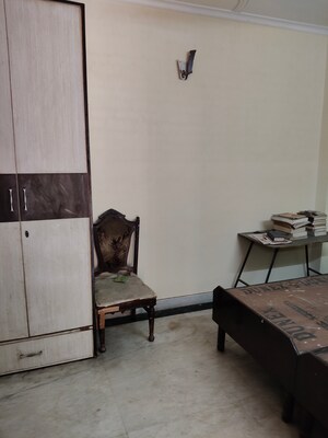 1 BHK Builder Floor For Sale in Bhogal