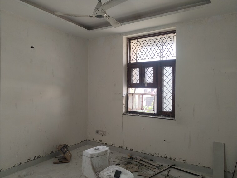 Room, ashoka-enclave-faridabad 3 Bedroom 1800 Sq.Ft. Builder Floor In Sector 34 Faridabad 9448839