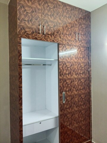 Furnished Amenities in 2 BHK Apartment at Mahagun Mywoods, Sector 16c Greater Noida – for Rent