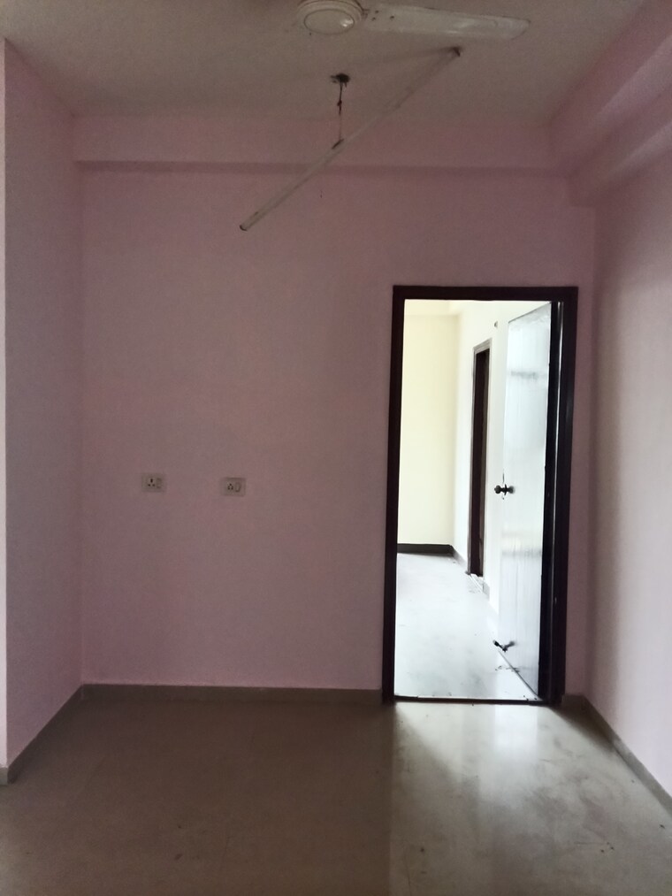 Room, mahagun-mywoods 2 Bedroom 960 Sq.Ft. Apartment In Sector 16c Greater Noida Greater Noida 9448979