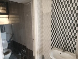 Bathroom in 1 BHK Apartment at Shri Shanti Apartments, Aundh – for Rent