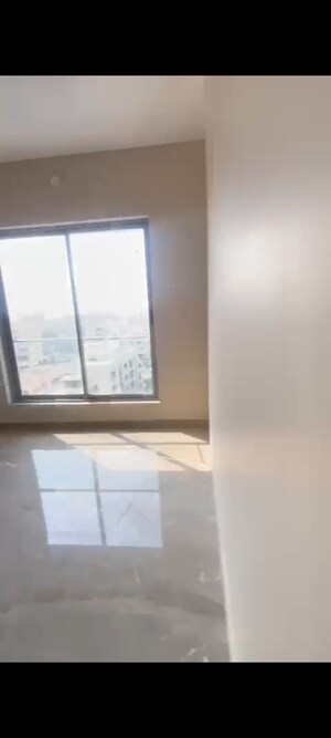Room in 3 BHK Apartment at Salasar Pride, Andheri East – for Sale