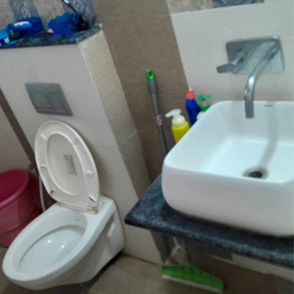 Pg For Rent in Patlipada