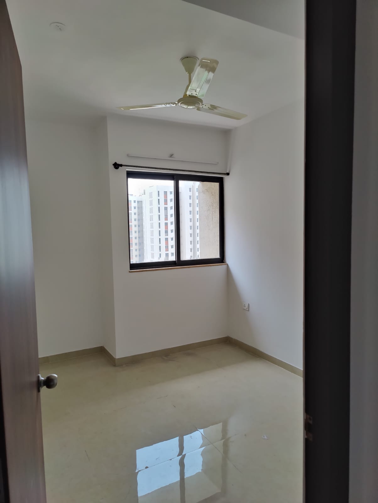 2 BHK 932 Sq.Ft. Apartment in Lodha Palava Clara J to M
