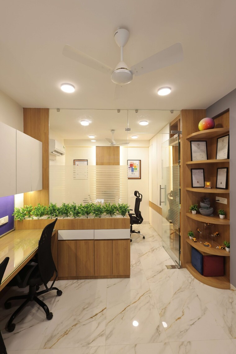Common Area, scheme no 103 Commercial Office Space 550 Sq.Ft. In Scheme No 103 Indore 9449240