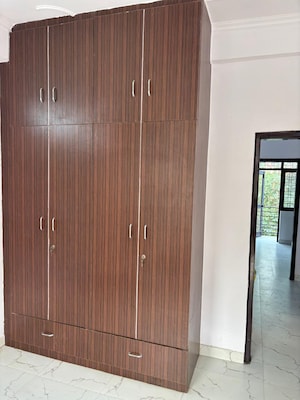 Room in 2 BHK Builder Floor at Sector 46 – for Rent