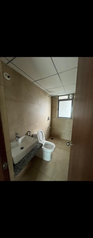 Bathroom in 2 BHK Apartment at Kalpataru Immensa B, Kolshet Road – for Rent