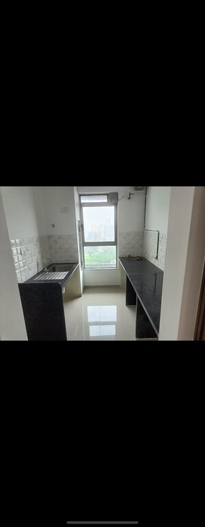 Team Area in 1 BHK Apartment at Kalpataru Immensa B, Kolshet Road – for Rent