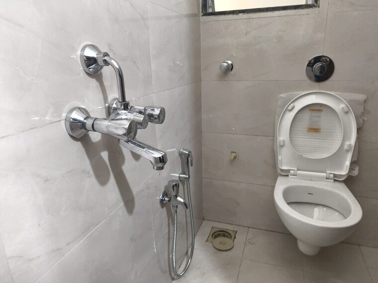 Bathroom, dgs-sheetal-tapovan 1 Bedroom 419 Sq.Ft. Apartment In Malad East Mumbai 9449340