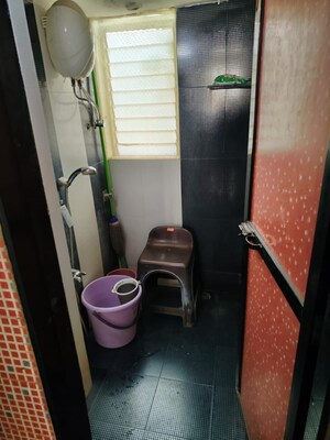Bathroom in 1 BHK Apartment at RNA NG Suncity Phase II, Kandivali East – for Sale