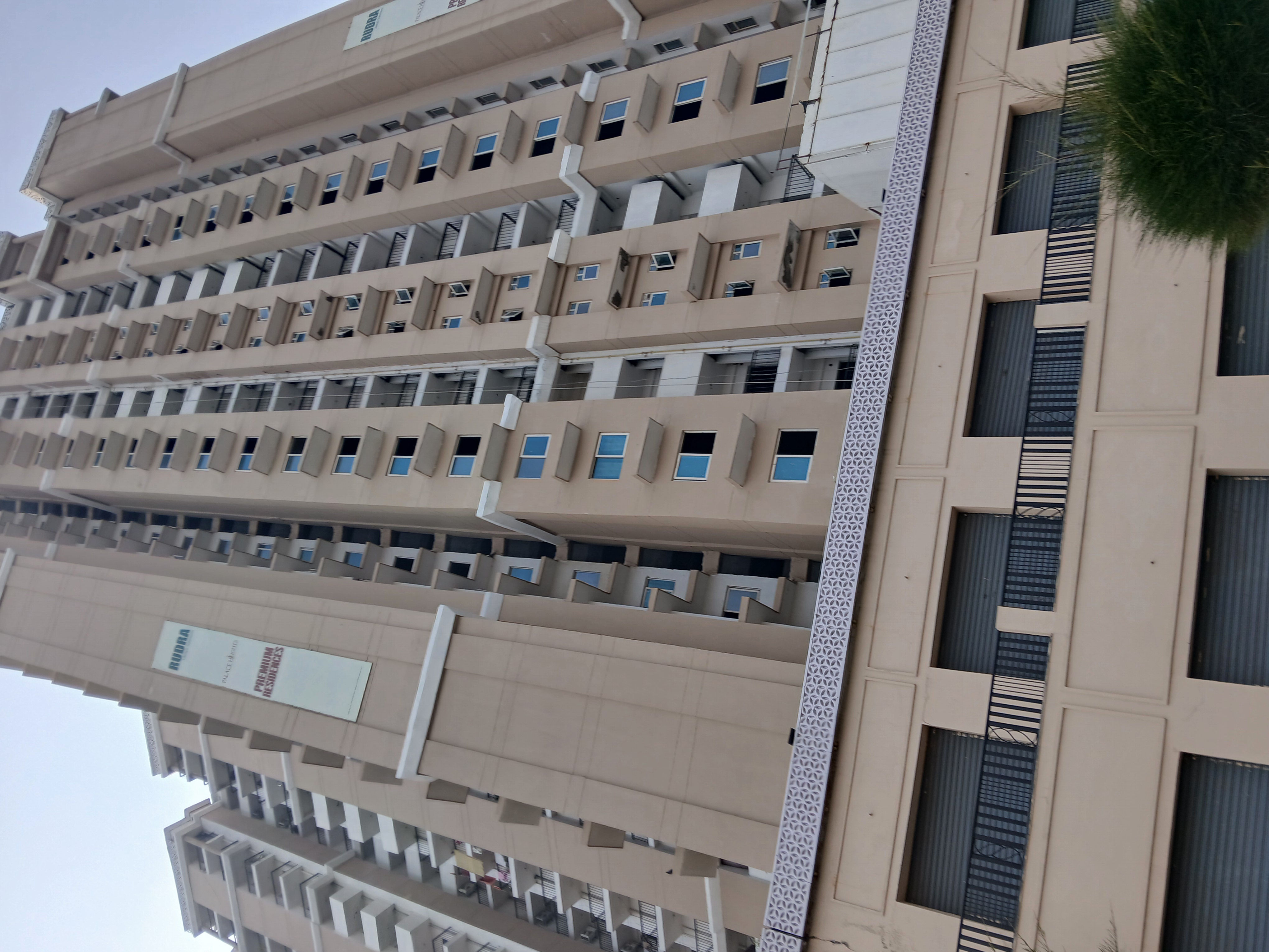 1 BHK 700 Sq.Ft. Apartment in Rudra Palace Heights