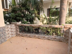 Balcony in 4 BHK Villa at Omaxe Designer Villas Mayfield Garden, Sector 51 – for Rent
