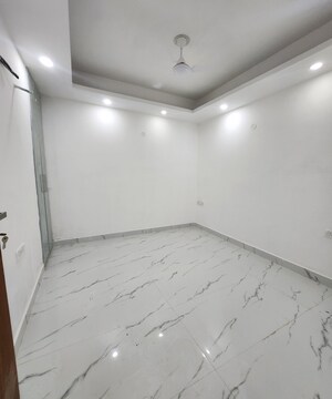 Balcony in 2 BHK Builder Floor at Saket – for Sale