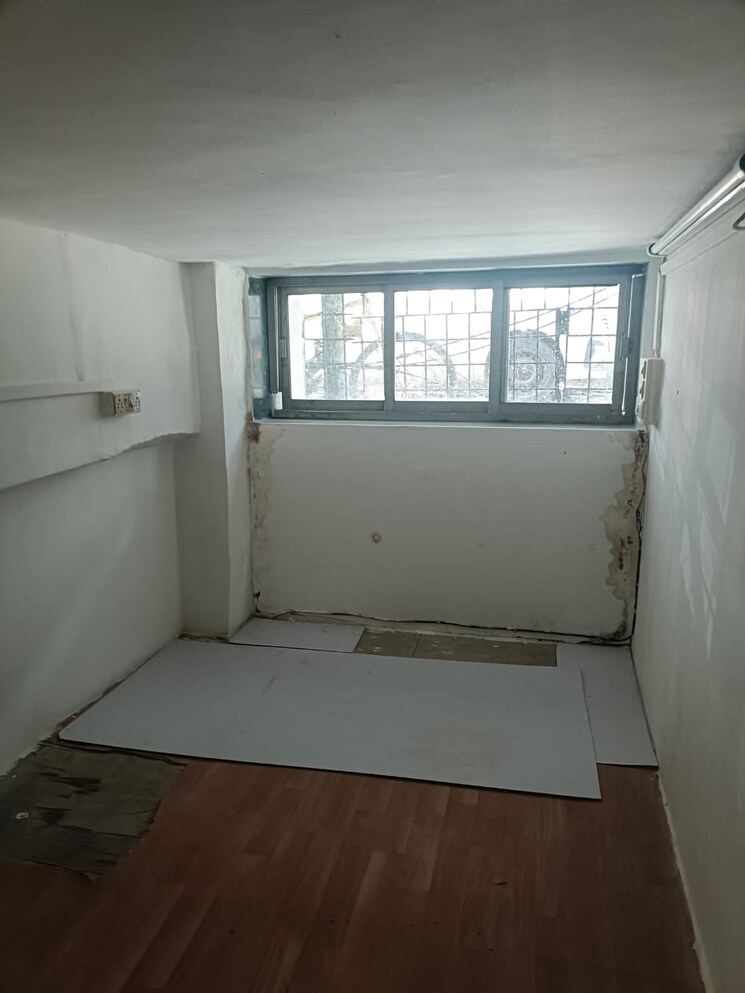 Bathroom, bhandup west Commercial Office Space 300 Sq.Ft. In Bhandup West Mumbai 9449542