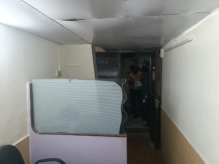 Team Area, bhandup west Commercial Office Space 300 Sq.Ft. In Bhandup West Mumbai 9449542