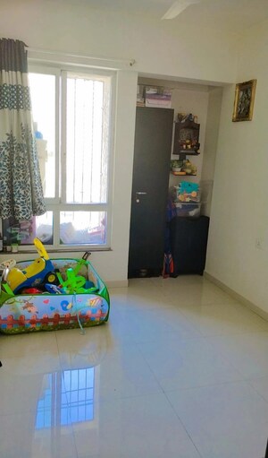 Bedroom in 2 BHK Apartment at Puranik Rumah Bali, Ghodbunder Road – for Sale