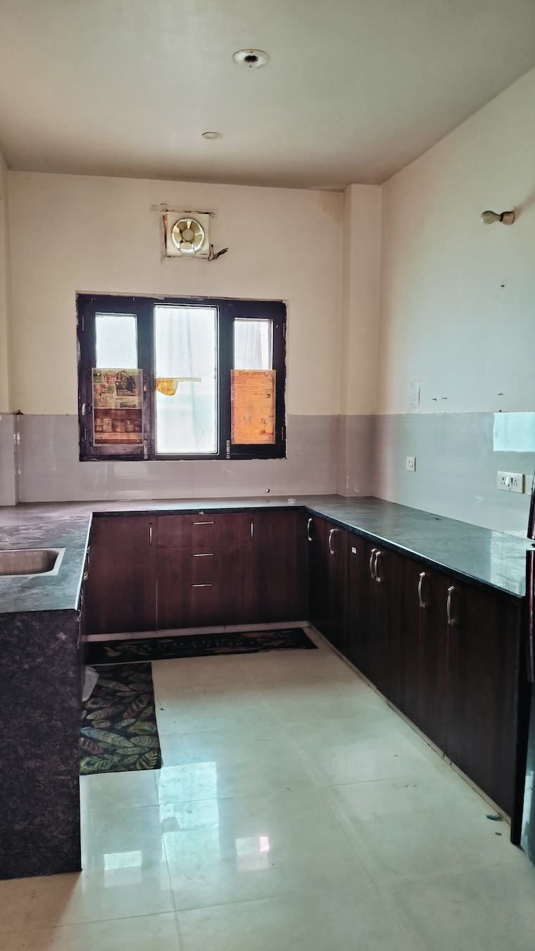 Kitchen, sector 16 2.5 Bedroom 1440 Sq.Ft. Builder Floor In Sector 16 Faridabad 9449736