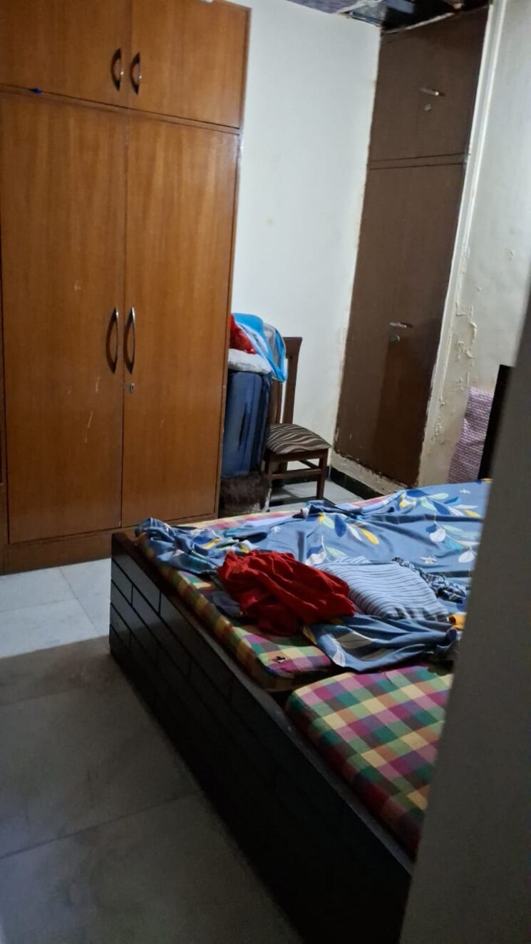 Bedroom, sector 39 6 Bedroom 162 Sq.Yd. Independent House In Sector 39 Noida 9449792