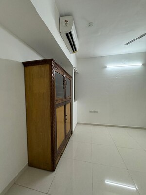 Room in 1 BHK Apartment at Raunak Unnathi Woods Phase 4 And 5, Ghodbunder Road – for Sale