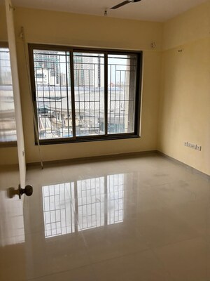 1 BHK Apartment For Sale in Shree Vaishnavi Heights, Owale