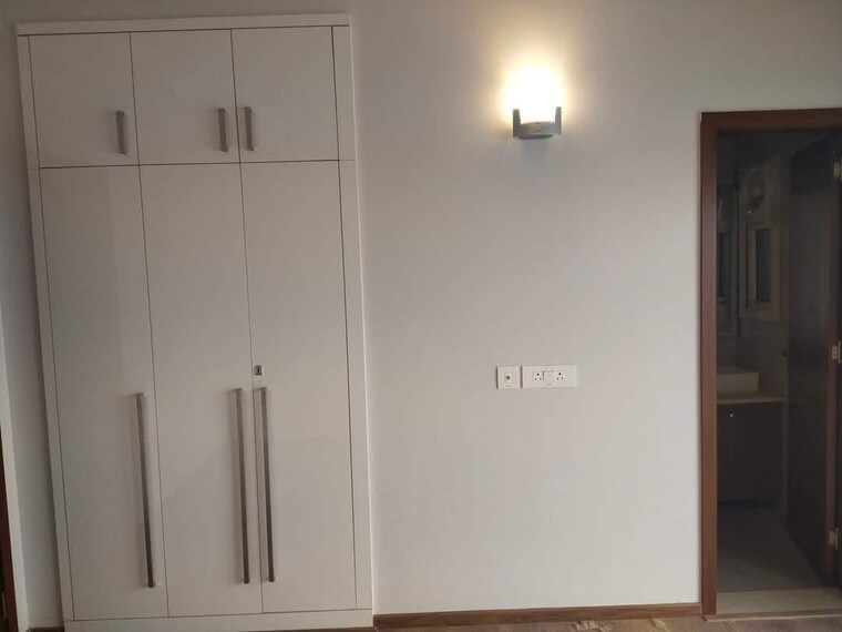 Room, central-park-flower-valley 3 Bedroom 1642 Sq.Ft. Apartment In Sohna Sector 33 Gurgaon 9450006